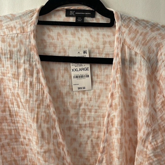 Inc XXL crossover top - Picture 2 of 5